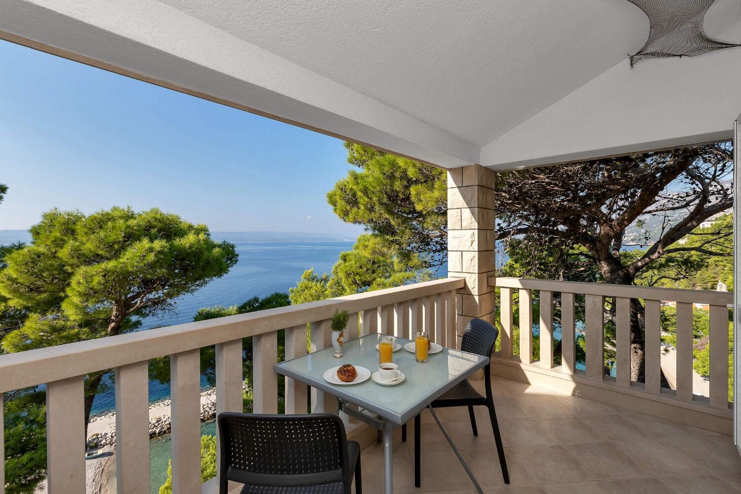 Apartments Anka Brela Luaran gambar