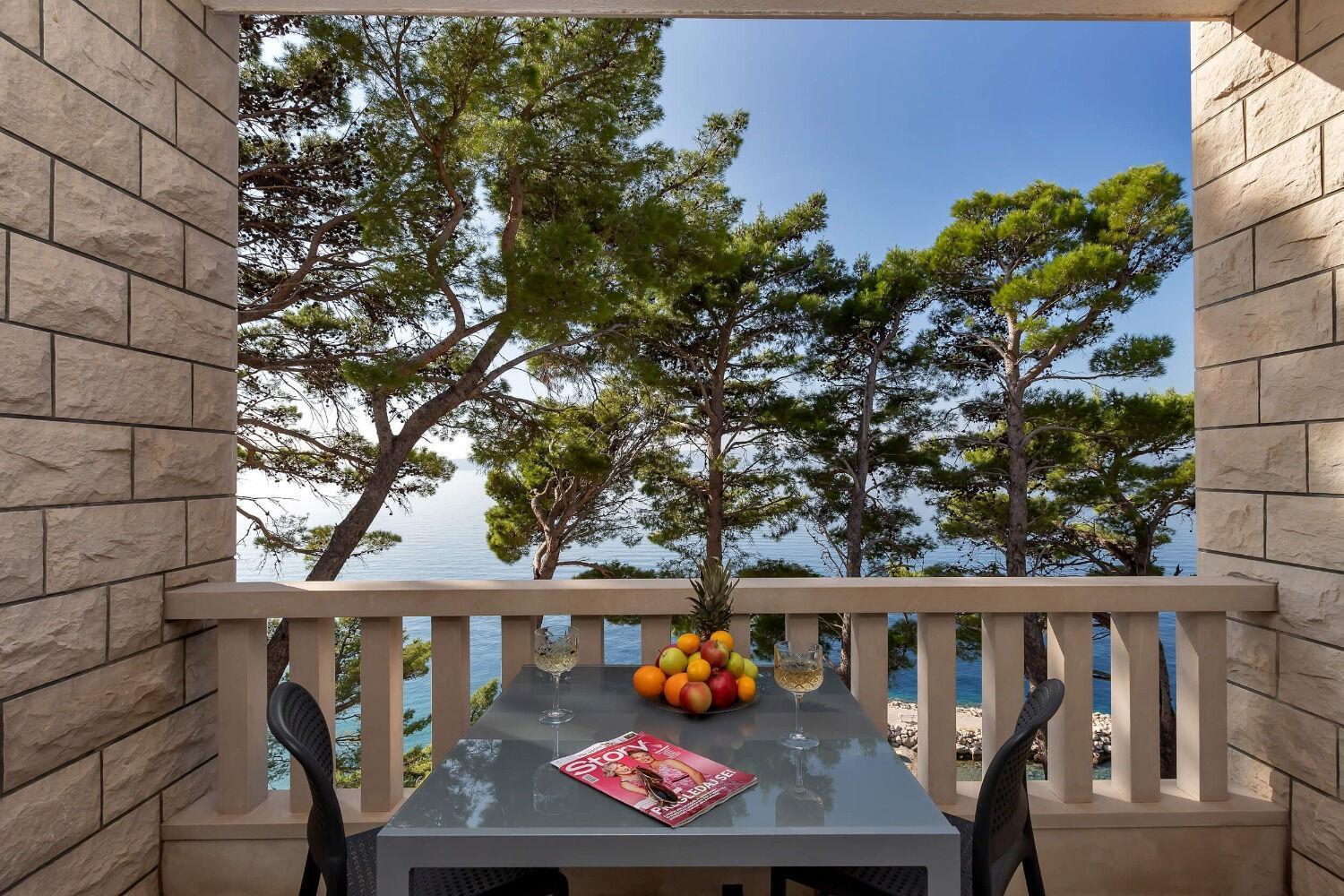 Apartments Anka Brela Luaran gambar