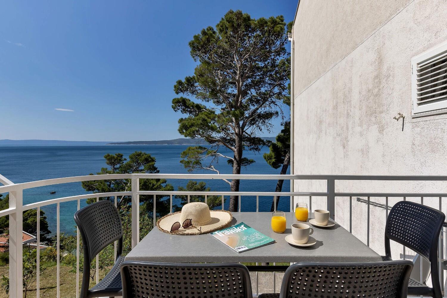 Apartments Anka Brela Luaran gambar