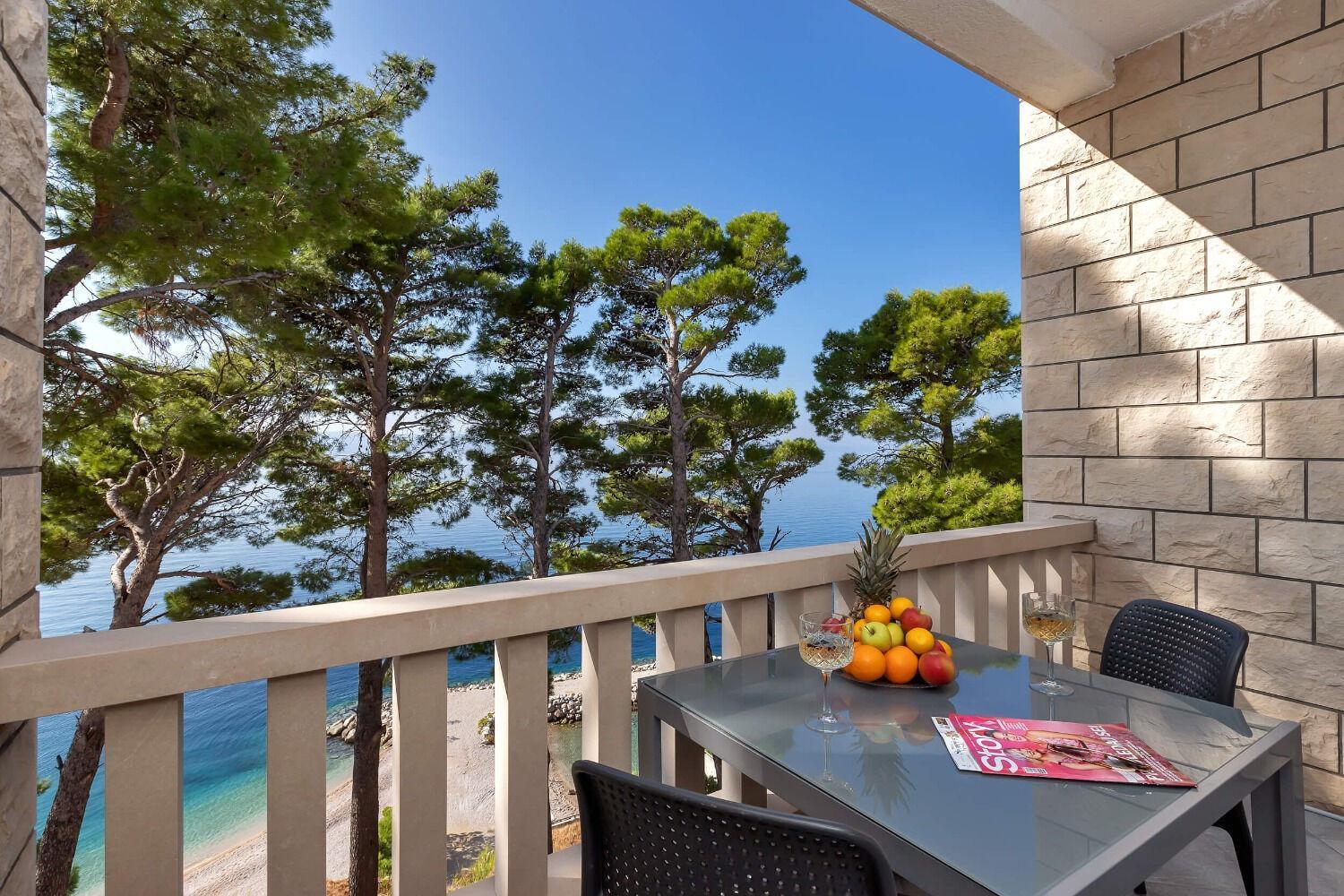 Apartments Anka Brela Luaran gambar