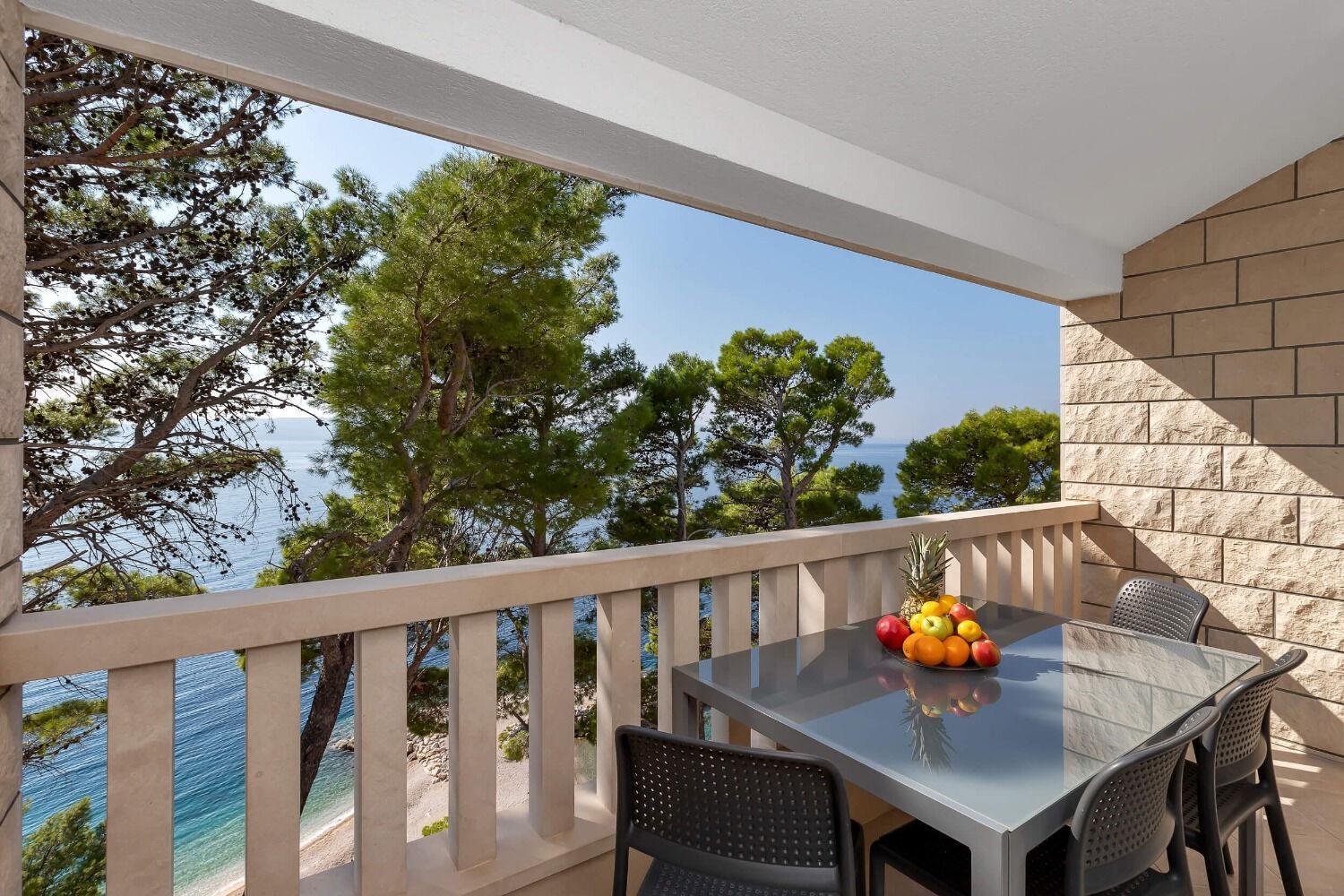 Apartments Anka Brela Luaran gambar