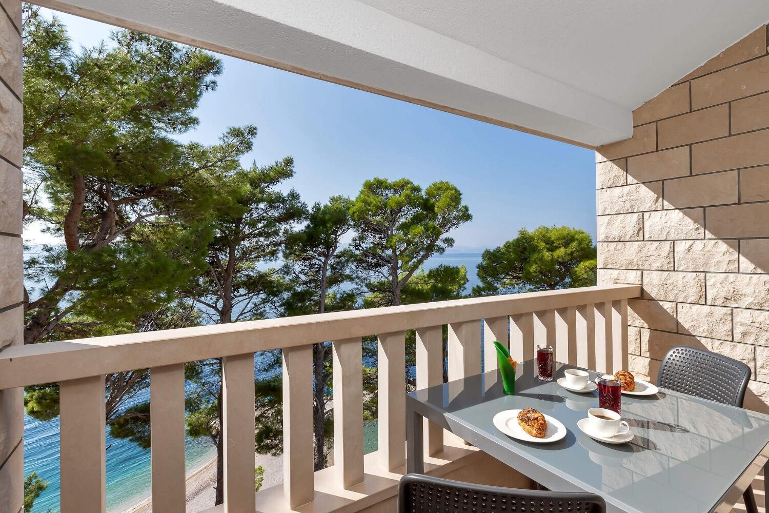 Apartments Anka Brela Luaran gambar