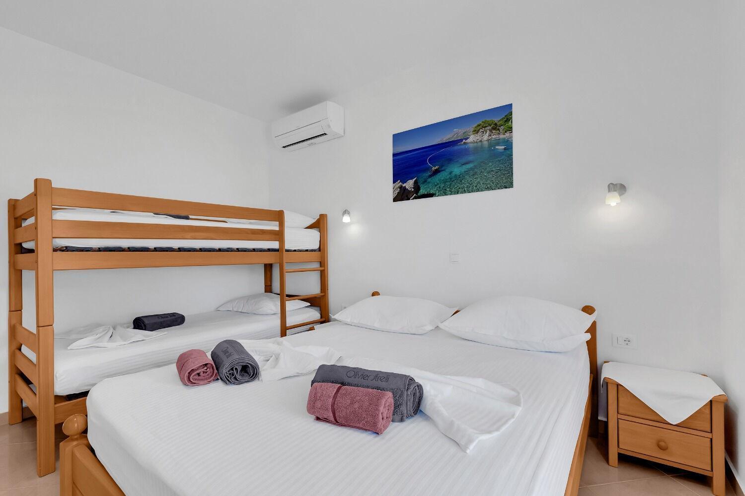 Apartments Anka Brela Luaran gambar